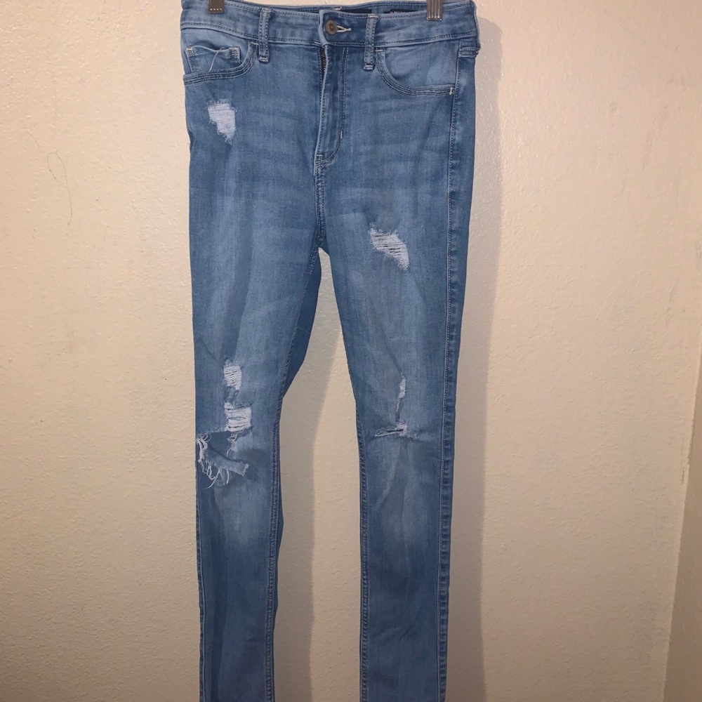 Hollister jeans